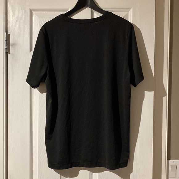 Puma activewear black tee, polyester/nylon white puma logo - Picture 2 of 5